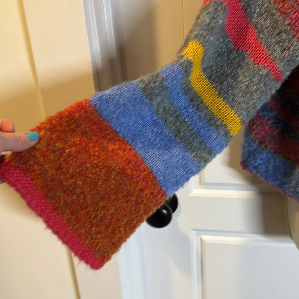 Fate Telluride Sweater small NWT - Picture 6 of 11